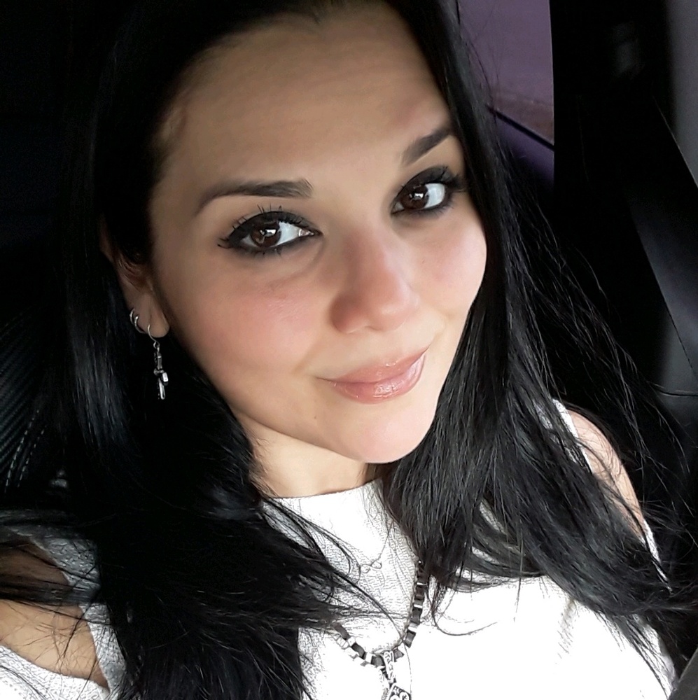 Meet your Posher, Liliana